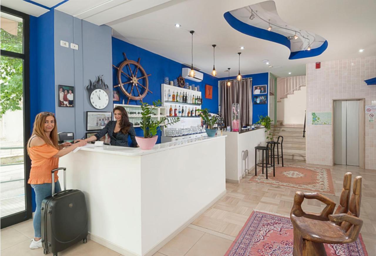 Hotel Holiday Sunshine Summer Misano Adriatico Eksteriør bilde